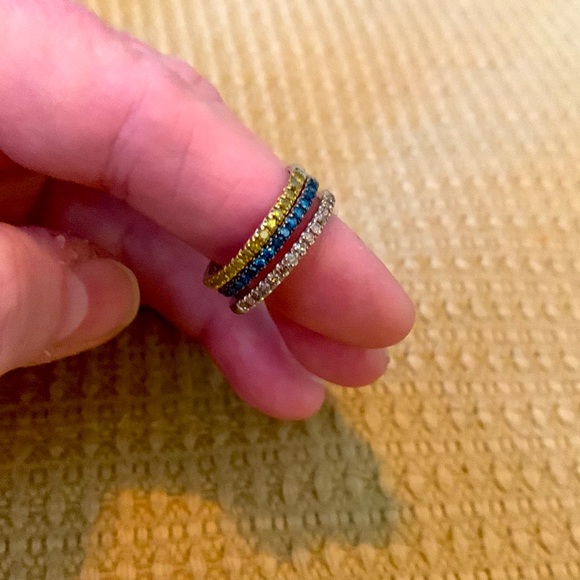 Blue Diamond, Yellow Diamond, Champagne Diamond sterling silver rings. - Picture 3 of 8